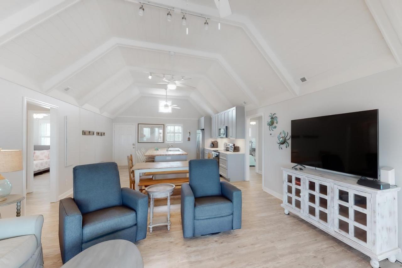 Вилла Barefoot Bungalow Эдисто-Бич Экстерьер фото